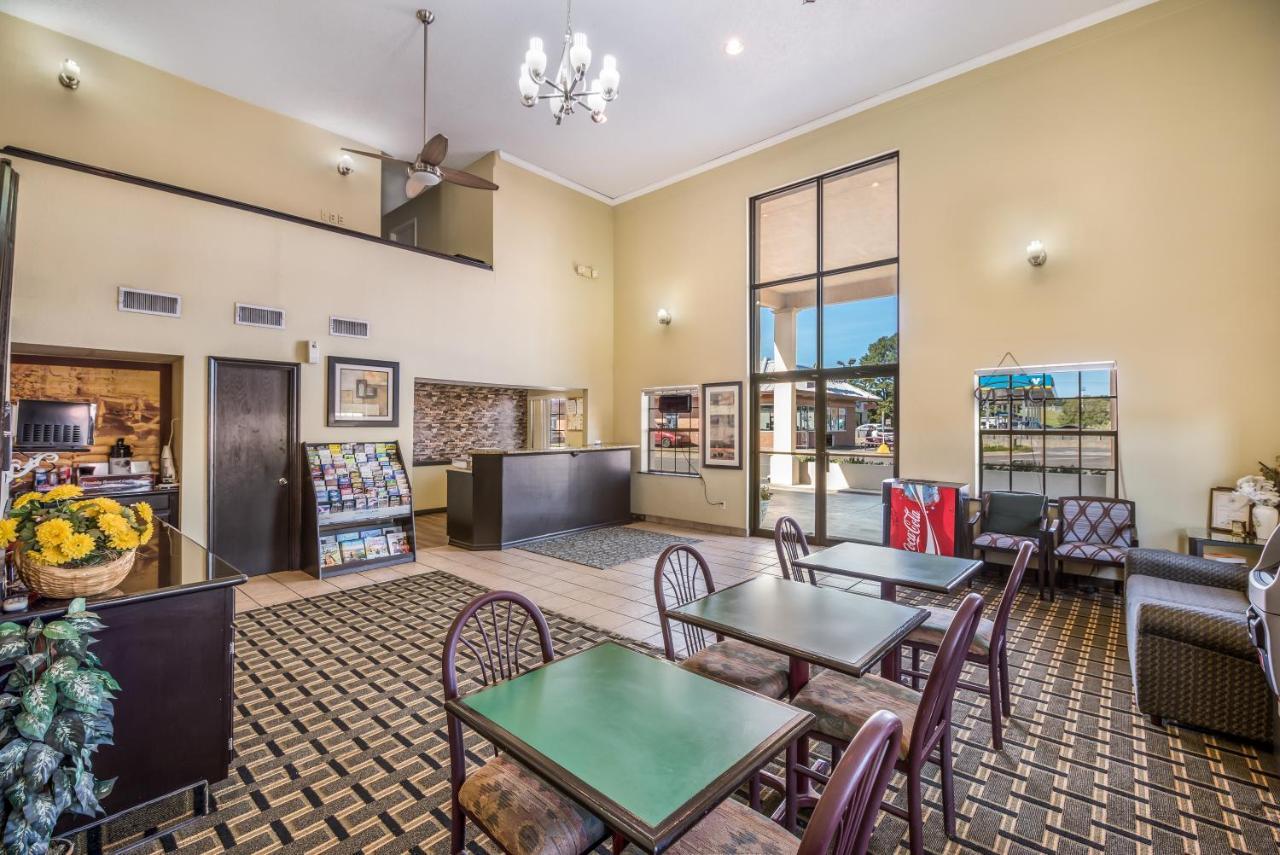 Americas Best Value Inn Arkadelphia Extérieur photo